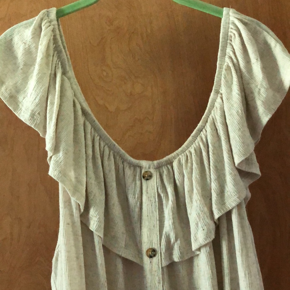 Summer Ruffle Top    2X - Picture 7 of 10